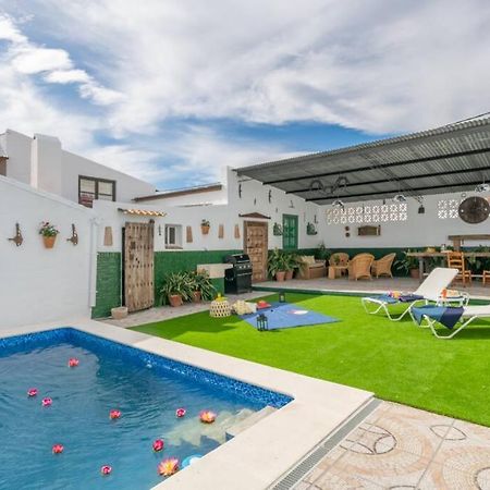 Villa Zalea Real -Super Ideal Grupos, Piscina ! Писара Екстериор снимка