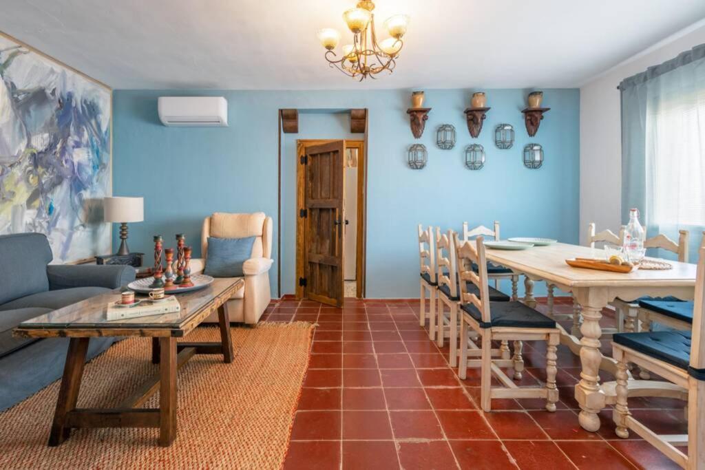 Villa Zalea Real -Super Ideal Grupos, Piscina ! Писара Екстериор снимка